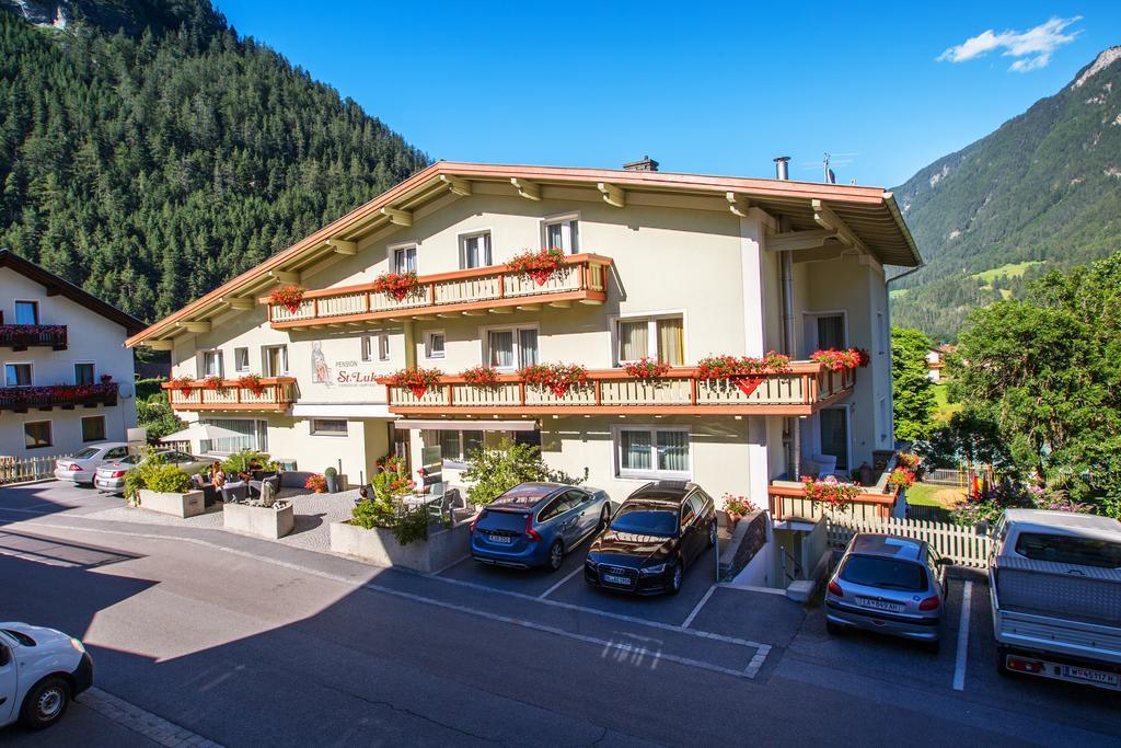 Pension St.Lukas Pfunds Exterior foto